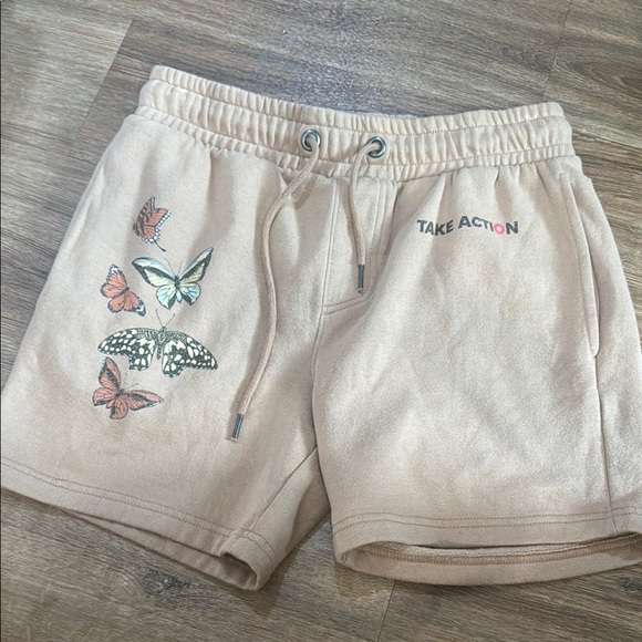 Aeropostale Pants - Aeropostale Beige Butterfly Print Shorts